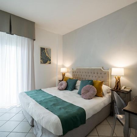 Hotel Continental Senigallia Ngoại thất bức ảnh