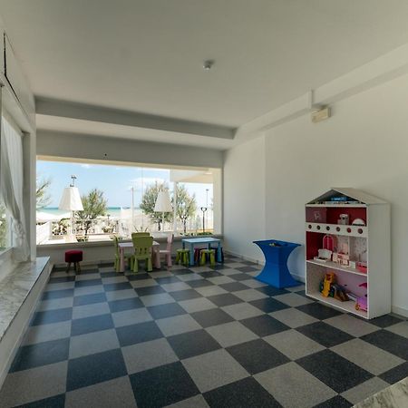 Hotel Continental Senigallia Ngoại thất bức ảnh