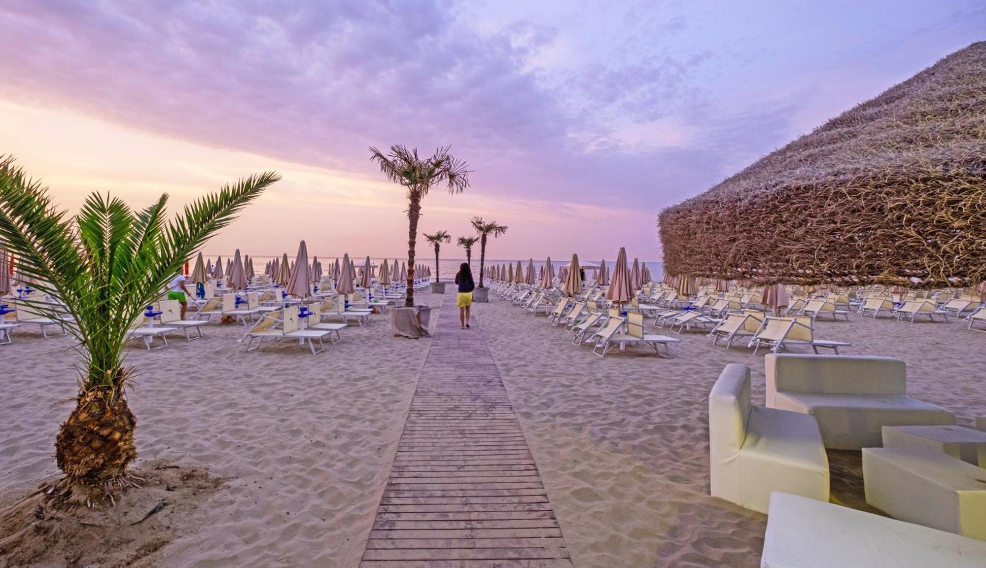 Hotel Continental Senigallia Ngoại thất bức ảnh