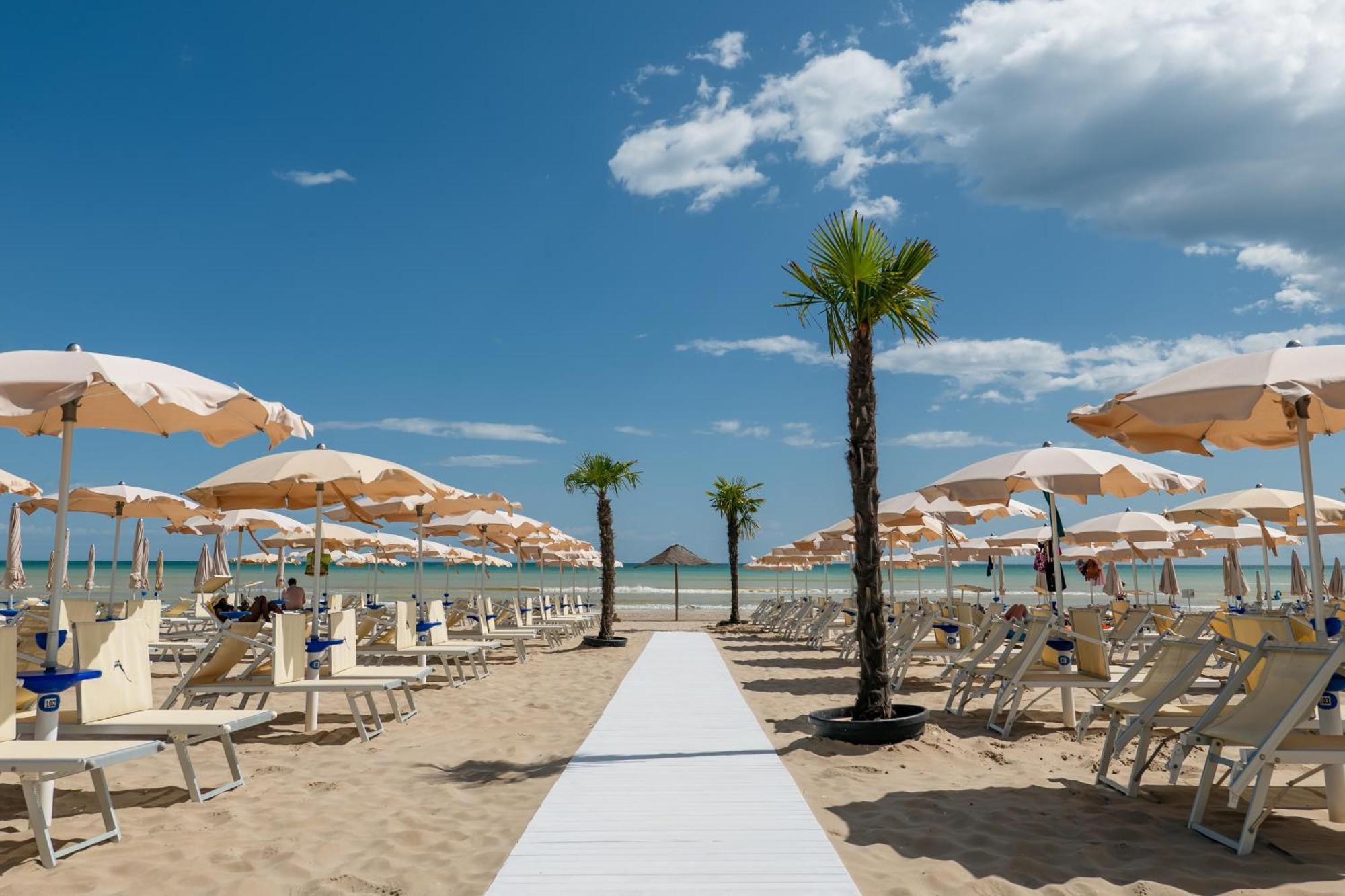 Hotel Continental Senigallia Ngoại thất bức ảnh