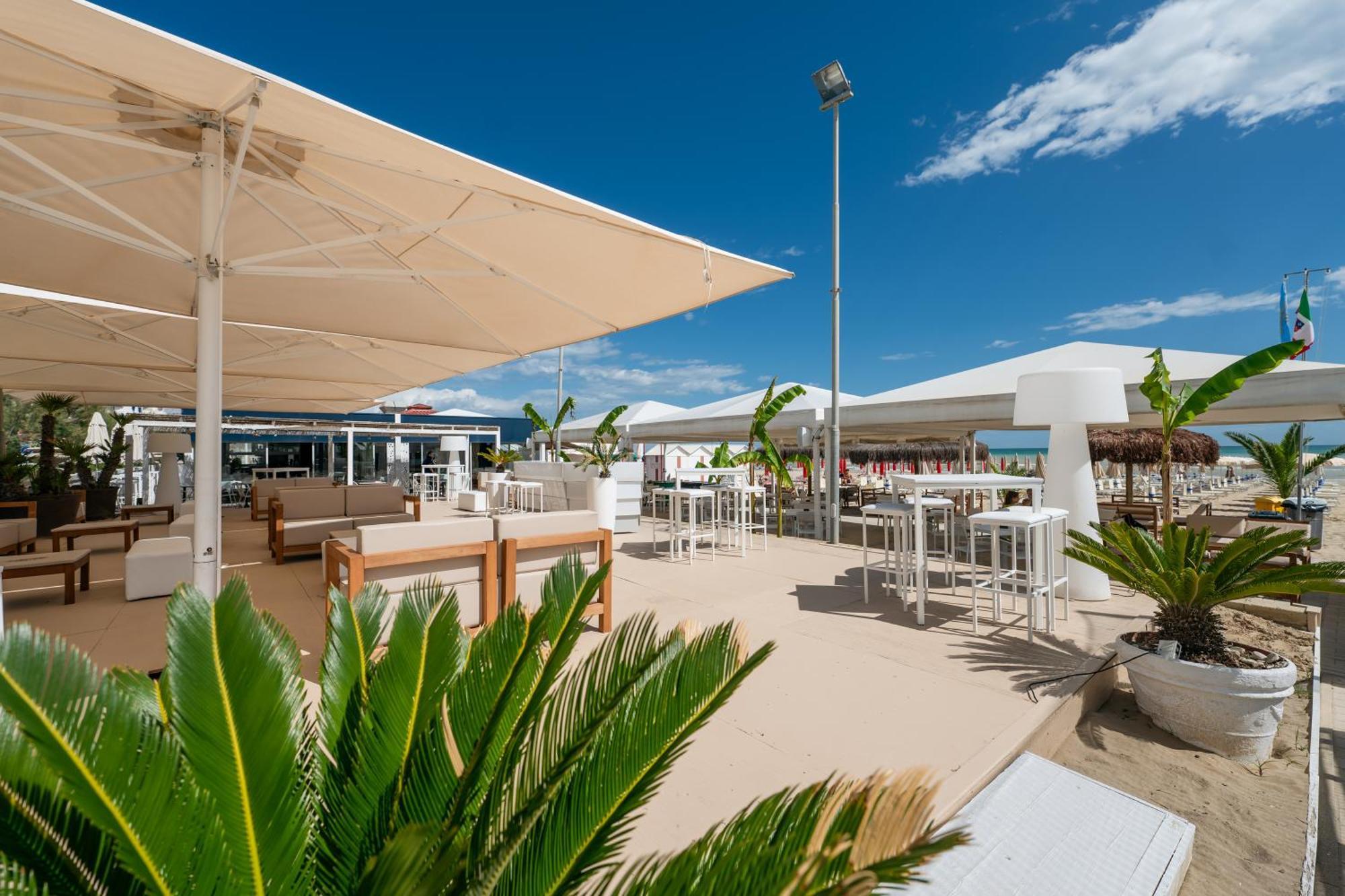 Hotel Continental Senigallia Ngoại thất bức ảnh