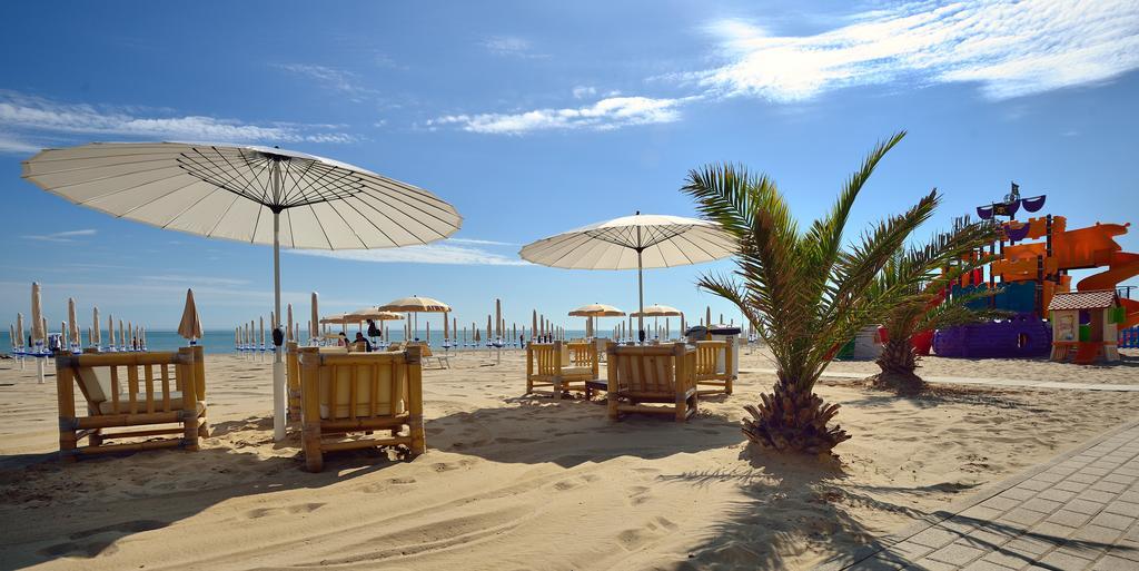 Hotel Continental Senigallia Ngoại thất bức ảnh