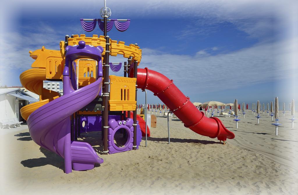 Hotel Continental Senigallia Ngoại thất bức ảnh